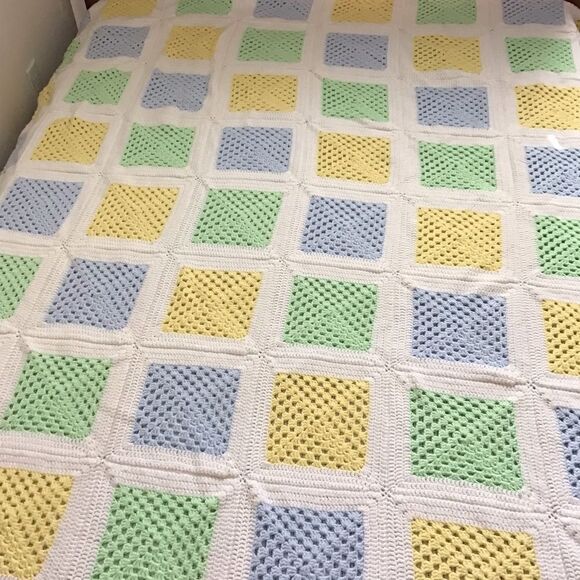 Hand Crafted Crochet Granny Squares Style Quilt - Picture 5 of 9